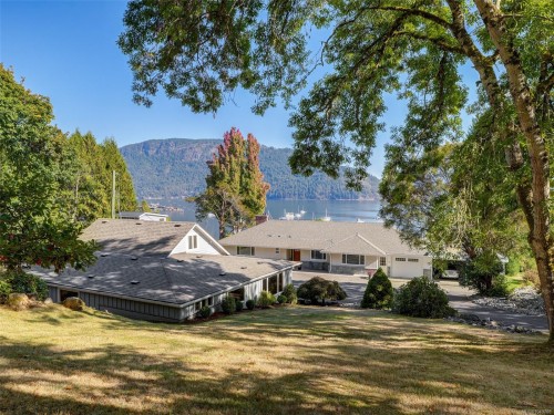 1809 Pritchard Rd, Cowichan Bay, BC 