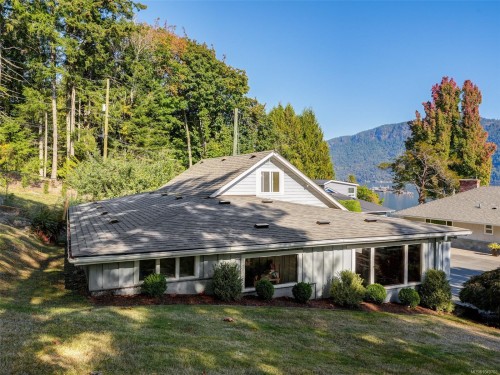 1809 Pritchard Rd, Cowichan Bay, BC 