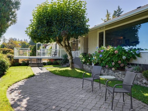1809 Pritchard Rd, Cowichan Bay, BC 
