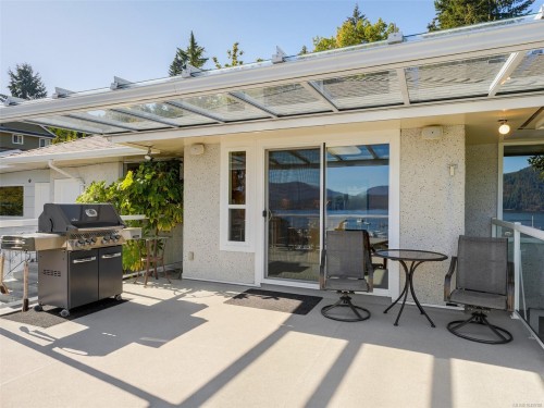 1809 Pritchard Rd, Cowichan Bay, BC 