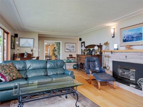 1809 Pritchard Rd, Cowichan Bay, BC 