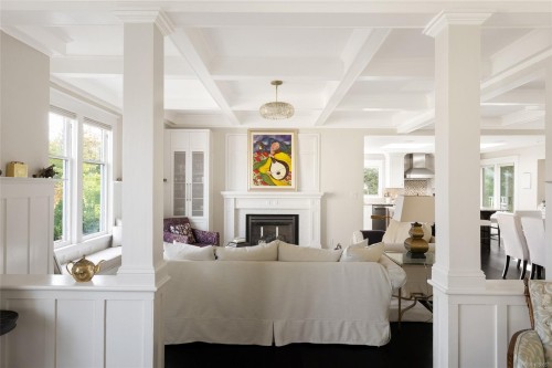 1033 Monterey Ave, Oak Bay, BC 