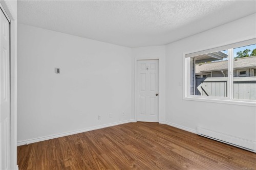 #9-3966 Cedar Hill Cross Rd, Saanich, BC 
