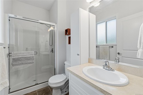 #110-813 Oakhills Vista, Nanaimo, BC 
