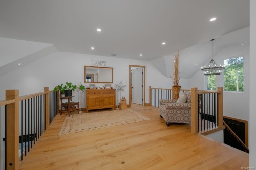 5625 Willow Rd, Port Alberni, BC 