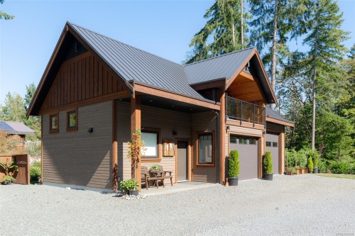 5625 Willow Rd, Port Alberni, BC 