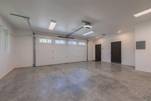 5625 Willow Rd, Port Alberni, BC 