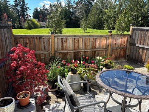 #13-10480 Resthaven Dr, Sidney, BC 