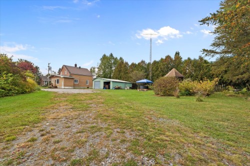 Cour - 302 Rue Langevin, Saint-Odilon-De-Cranbourne, QC 