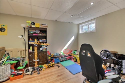 Salle de jeux - 220 Rue Nicolas-Viel, Magog, QC 