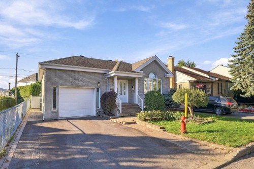 Façade - 6343 Rue Antoine-Manseau, Longueuil (Saint-Hubert), QC 