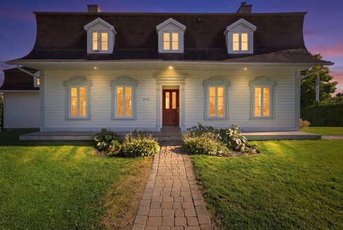 Façade - 8754 Av. Royale, Château-Richer, QC 