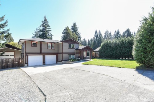1530 Grayling Dr, Comox, BC 