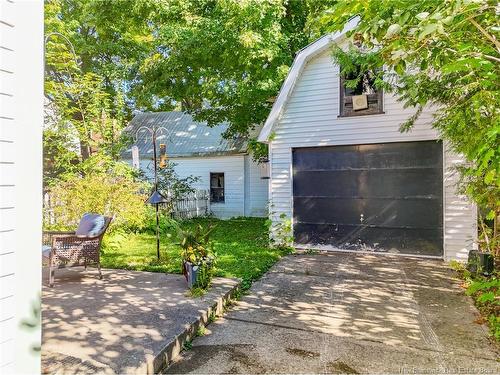 292 Saint John St, Fredericton, NB 