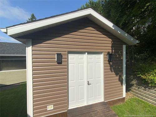 56 Des Gouverneurs St, Edmundston, NB 