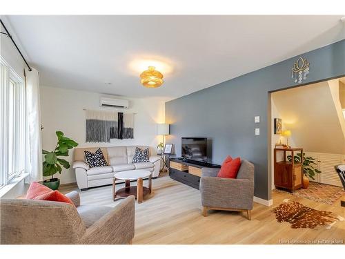 239 Medley St, Fredericton, NB 