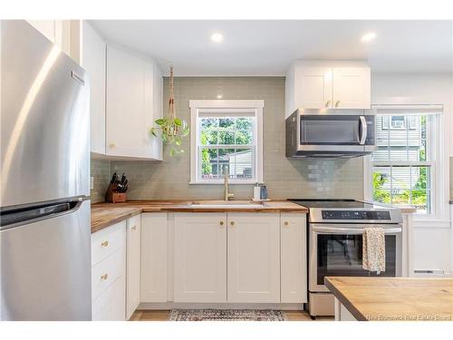 239 Medley St, Fredericton, NB 