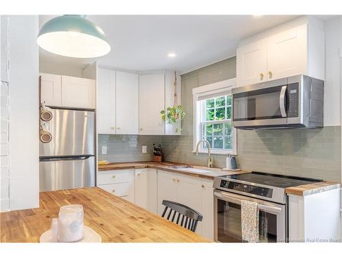239 Medley St, Fredericton, NB 