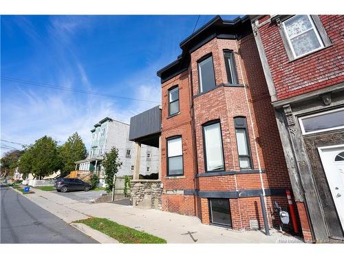 77 Mecklenburg St, Saint John, NB 