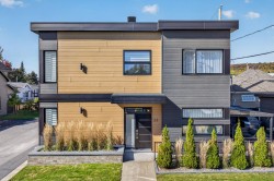 23 Av. du Soleil Fossambault-Sur-Le-Lac, QC G3N 0B6