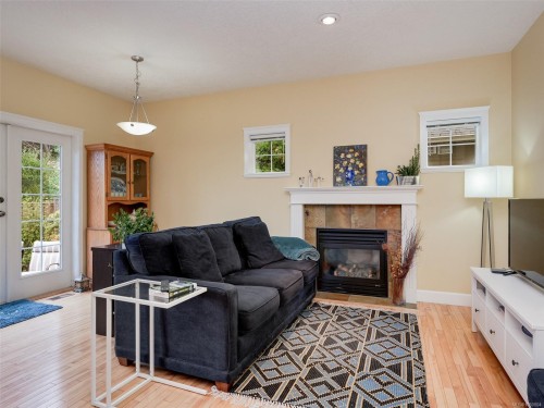 #B-1704 Feltham Rd, Saanich, BC 