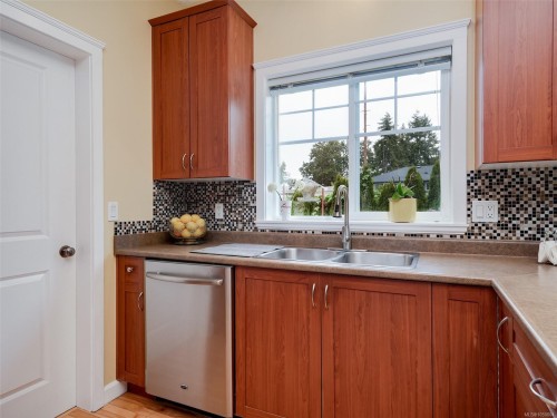 #B-1704 Feltham Rd, Saanich, BC 