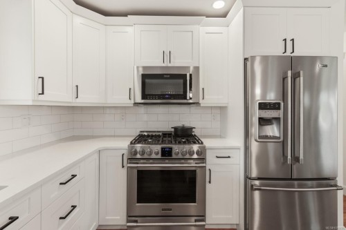 595 Sarum Rise Way, Nanaimo, BC 