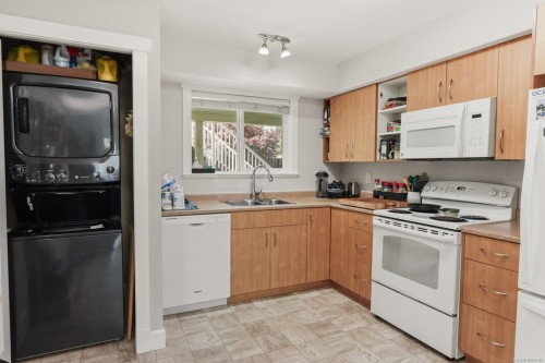 595 Sarum Rise Way, Nanaimo, BC 