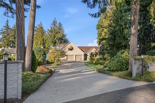 1845 Craig Dr, Nanoose Bay, BC 