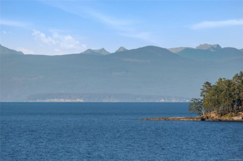 1845 Craig Dr, Nanoose Bay, BC 
