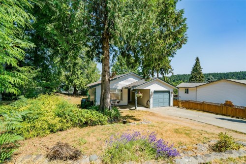 1814 Richardson Rd, Nanaimo, BC 