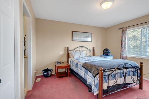 275 Bayview Ave, Ladysmith, BC 