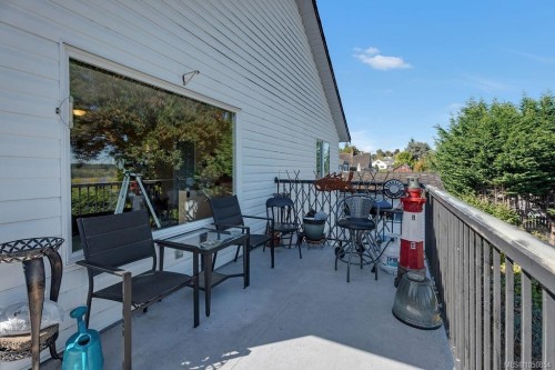 275 Bayview Ave, Ladysmith, BC 
