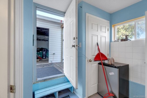 275 Bayview Ave, Ladysmith, BC 