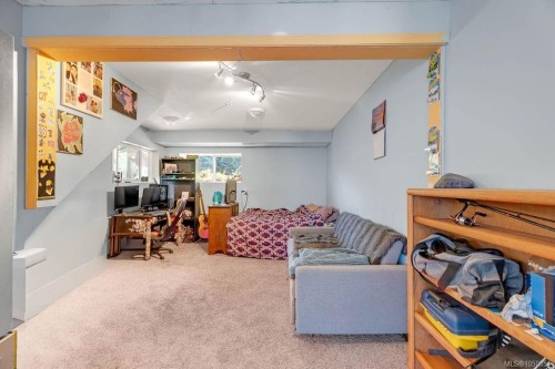 275 Bayview Ave, Ladysmith, BC 