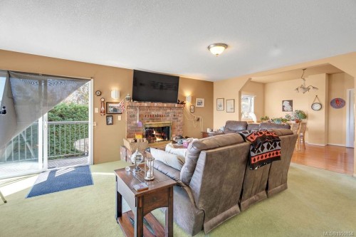 275 Bayview Ave, Ladysmith, BC 