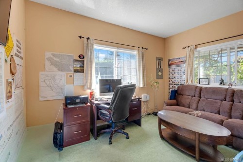 275 Bayview Ave, Ladysmith, BC 