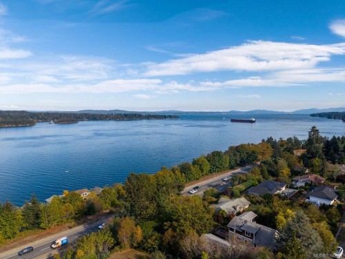 275 Bayview Ave, Ladysmith, BC 