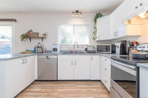 3140 Highfield Rd, Duncan, BC 