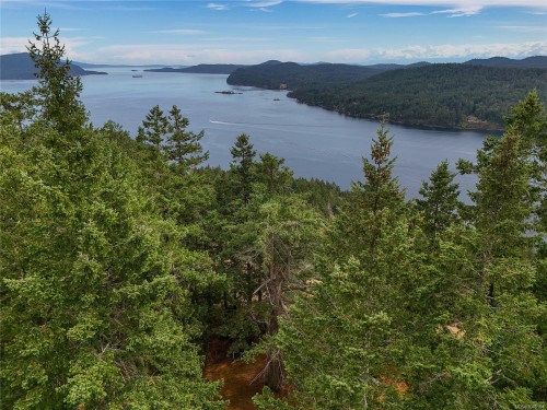 470 Heck Hill Rd, Mayne Island, BC 