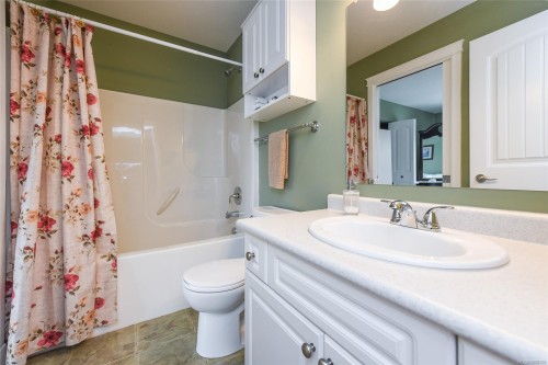2237 Neptune Way, Comox, BC 