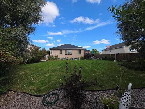 131 Belanger Dr, Lorette, MB 