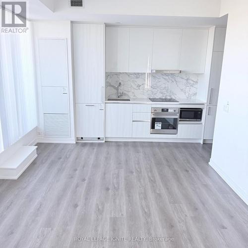 508 - 225 COMMERCE STREET , Vaughan, Ontario L4K 0R1 2