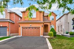 6322 LISGAR DRIVE Mississauga, ON L5N 7W1