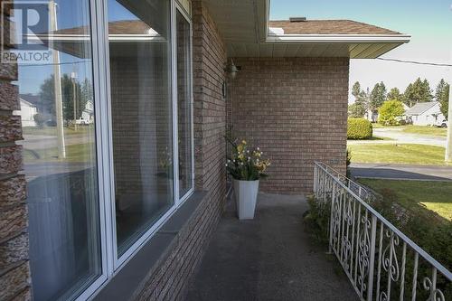 403 Sydenham Rd, Sault Ste. Marie, ON 