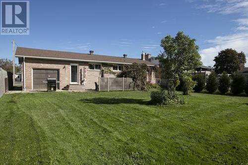 403 Sydenham Rd, Sault Ste. Marie, ON 