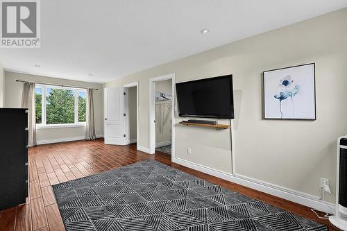 247 Poplar Avenue, Tay, ON 