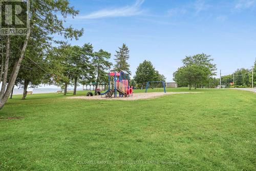 247 Poplar Avenue, Tay, ON 