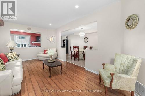 21 Kirkstone Private, Ottawa, ON 