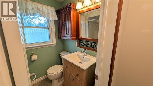 298 Elsfield Crescent, Sarnia, ON 